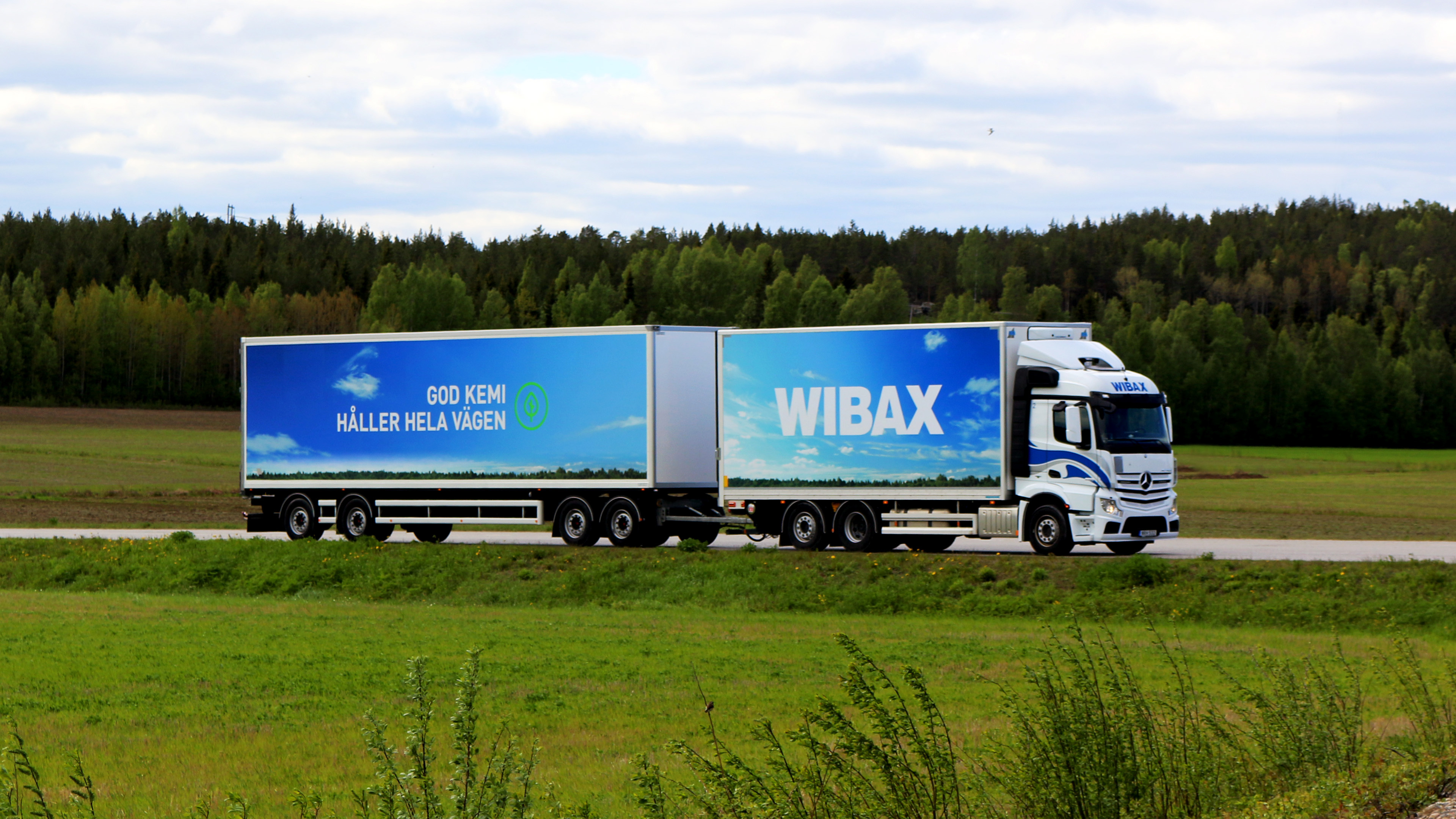 Wibax1r.jpg